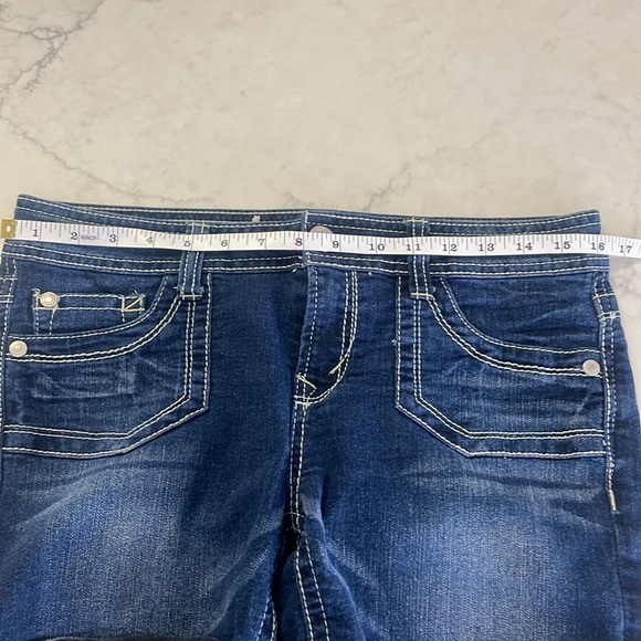 Wallflower Denim Shorts Size 11 - Picture 6 of 7